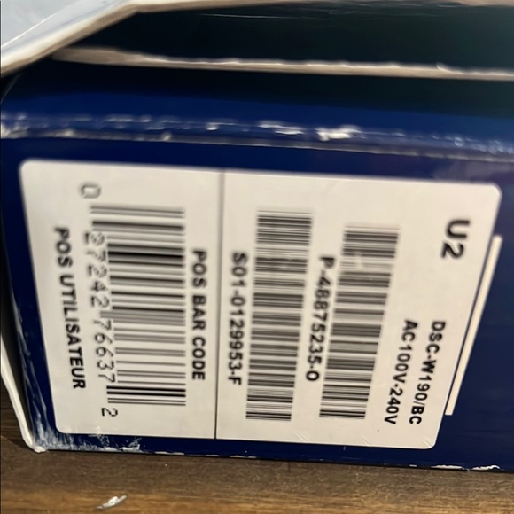 Sony Cyber-shot Digital Camera - Black and Silver - Picture 7 of 7